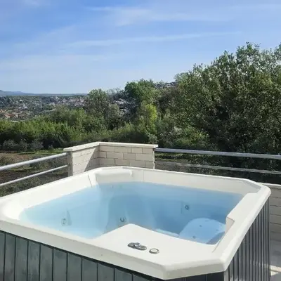 Lovely Apartment In Kucice With Wifi