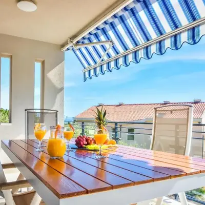 “Gajeta” 2- bedroom apartment with sea view