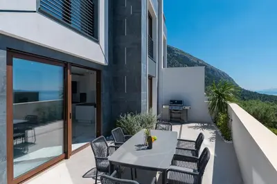 Balkon ili terasa u objektu Villa Hillson