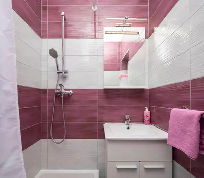 Kupaonica u objektu Melody Suites - 2 Apartments Rented Together as 1 Unit - Private Heated Pool