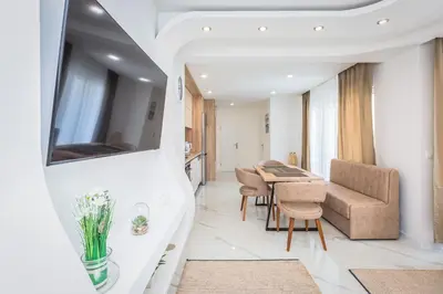 TV i/ili zabavni centar u objektu Delux apartments Selina