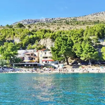 Apartments by the sea Krilo Jesenice