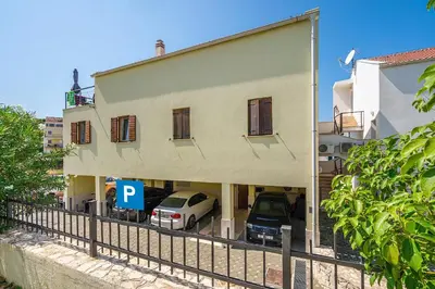 Zgrada u kojoj se nalazi apartman