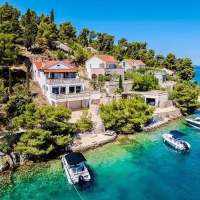 Villa Dupin Oceanfront