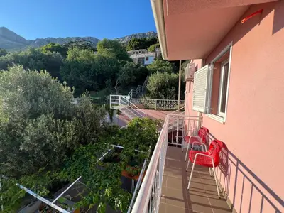 Pogled na planine ili pogled na planine iz apartmana