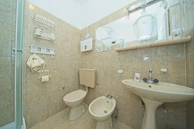 Kupaonica u objektu Apartment Sidro