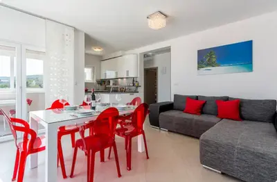 Kuhinja ili čajna kuhinja u objektu Villa Grabovka