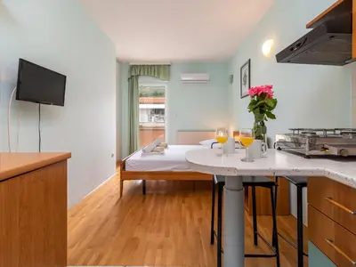 Kuhinja ili čajna kuhinja u objektu Studio Jerkan 18 by Interhome