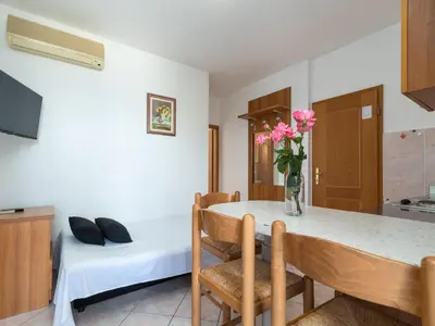 TV i/ili zabavni centar u objektu Apartment Jerkan 11 by Interhome