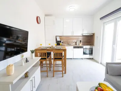 Kuhinja ili čajna kuhinja u objektu Apartment Lucius 1 by Interhome