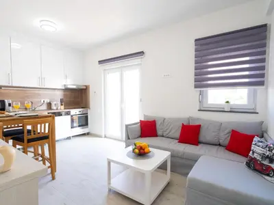 Kuhinja ili čajna kuhinja u objektu Apartment Lucius 1 by Interhome
