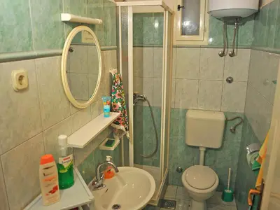 Kupaonica u objektu Apartment Mirta-2 by Interhome