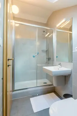 Kupaonica u objektu Family-friendly apartments with swimming pool Milna, Brac - 22122