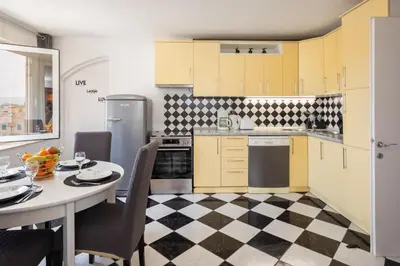 Kuhinja ili čajna kuhinja u objektu Apollo Apartment