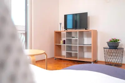 TV i/ili zabavni centar u objektu Apartments Dulcic