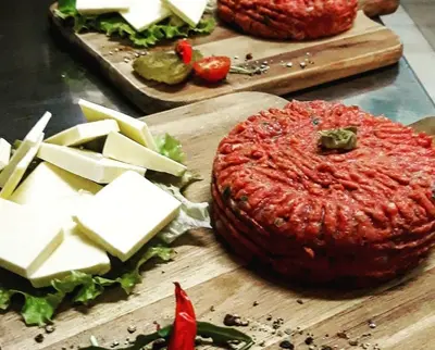 Hrana u apartmanu ili u blizini