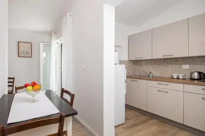 Kuhinja ili čajna kuhinja u objektu Bluetique Beach Apartments