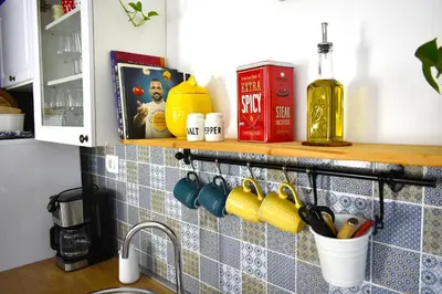 Kuhinja ili čajna kuhinja u objektu Luna House