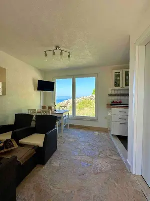 Kuhinja ili čajna kuhinja u objektu House Bepo