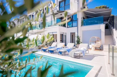 Bazen u objektu Seaside Retreat - ZF Hvar Villa ili u blizini