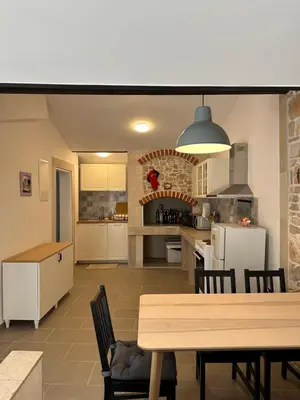 Kuhinja ili čajna kuhinja u objektu Apartment By the Sea