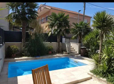 Bazen u objektu Villa Marija ili u blizini
