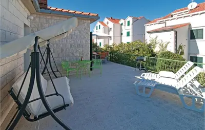 Balkon ili terasa u objektu Holiday Home Supetar 98 With Game Room