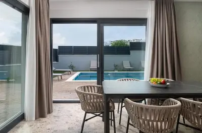 Bazen u objektu Luxury Villa David 2 heated pool ili u blizini
