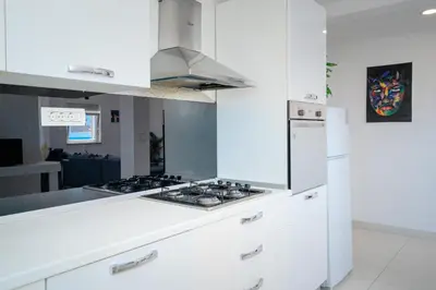 Kuhinja ili čajna kuhinja u objektu Memo - ZF Hvar