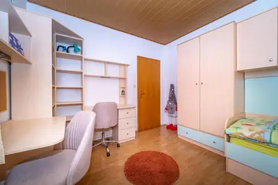 Krevet ili kreveti u jedinici u objektu Spacious apartment 50 m from the beach
