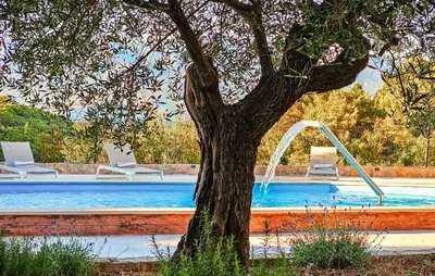 Bazen u objektu Amazing Home In Postira ili u blizini