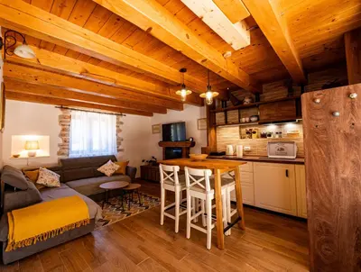 Kuhinja ili čajna kuhinja u objektu Family friendly house with a swimming pool Basina, Hvar - 23475