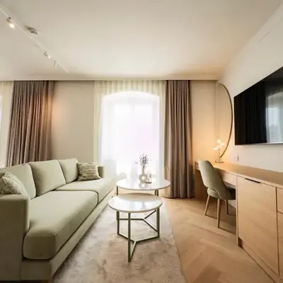 Topaz Rooms