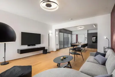 TV i/ili zabavni centar u objektu Paoma Lux Beach Suites
