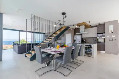 Kuhinja ili čajna kuhinja u objektu Luxury 