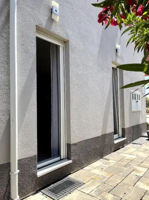 Zgrada u kojoj se nalazi apartman