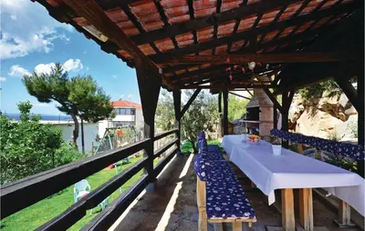 Balkon ili terasa u objektu Lovely Home In Podstrana With Wifi