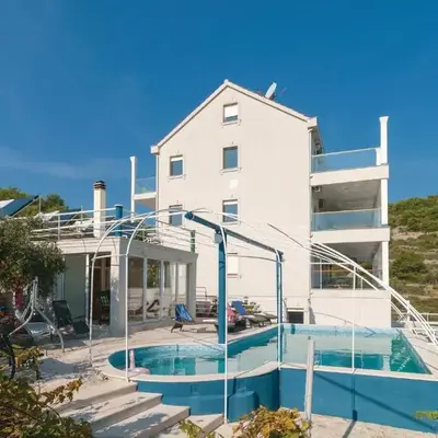 Awesome Home In Stomorska With Kitchen