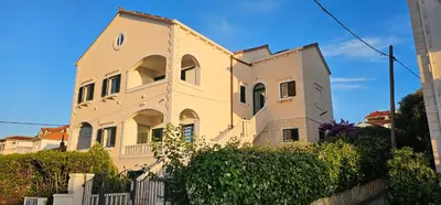 Zgrada u kojoj se nalazi apartman