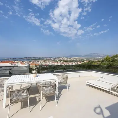 Stunning Apartment In Split With House Sea View