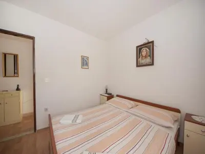 Krevet ili kreveti u jedinici u objektu Apartments Mira - One Bedroom Apartment with Balcony A2