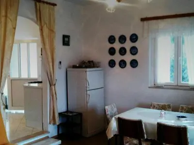 Kuhinja ili čajna kuhinja u objektu Apartment Agata - Two Bedroom Apartment with Terrace and Sea View ST