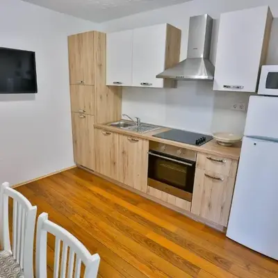 Apartments Lenka - Two Bedroom Apartment with Garden Terrace A4