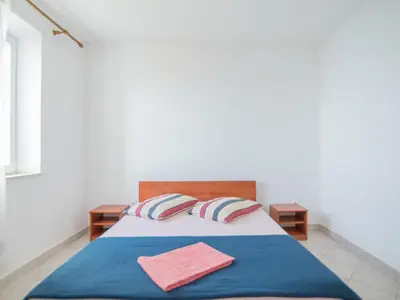 Krevet ili kreveti u jedinici u objektu Apartments Neva- One Bedroom Apartment