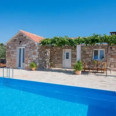 Holiday Home My Summer House - Two-Bedroom Holiday Home with Private Pool and Terrace - ST
