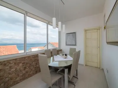 Tlocrt objekta Apartment Marcela - Deluxe Two Bedroom Apartment with Terrace and Sea View