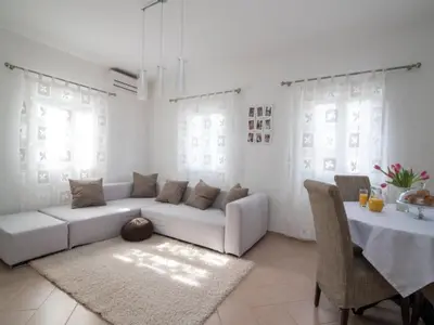 Tlocrt objekta Apartment Marcela - Deluxe Two Bedroom Apartment with Terrace and Sea View