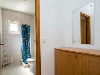 Kupaonica u objektu Apartments Boguvila - Two-Bedroom Basic Apartment with Terrace A1 - ST