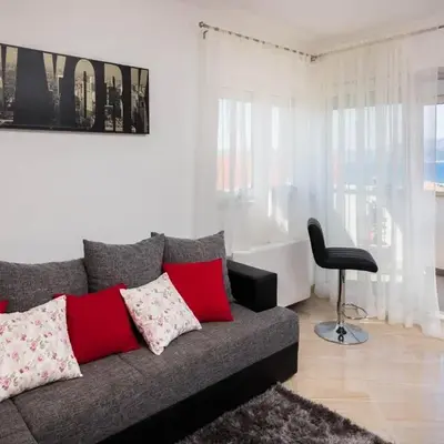 Apartment Lana - Superior Two-Bedroom Apartment with Terrace A1 ST