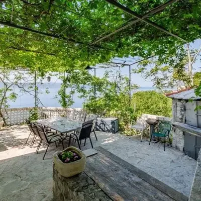 Villa Kosa - Two Bedroom Apartment with Terrace and Sea View A1 Prizemlje